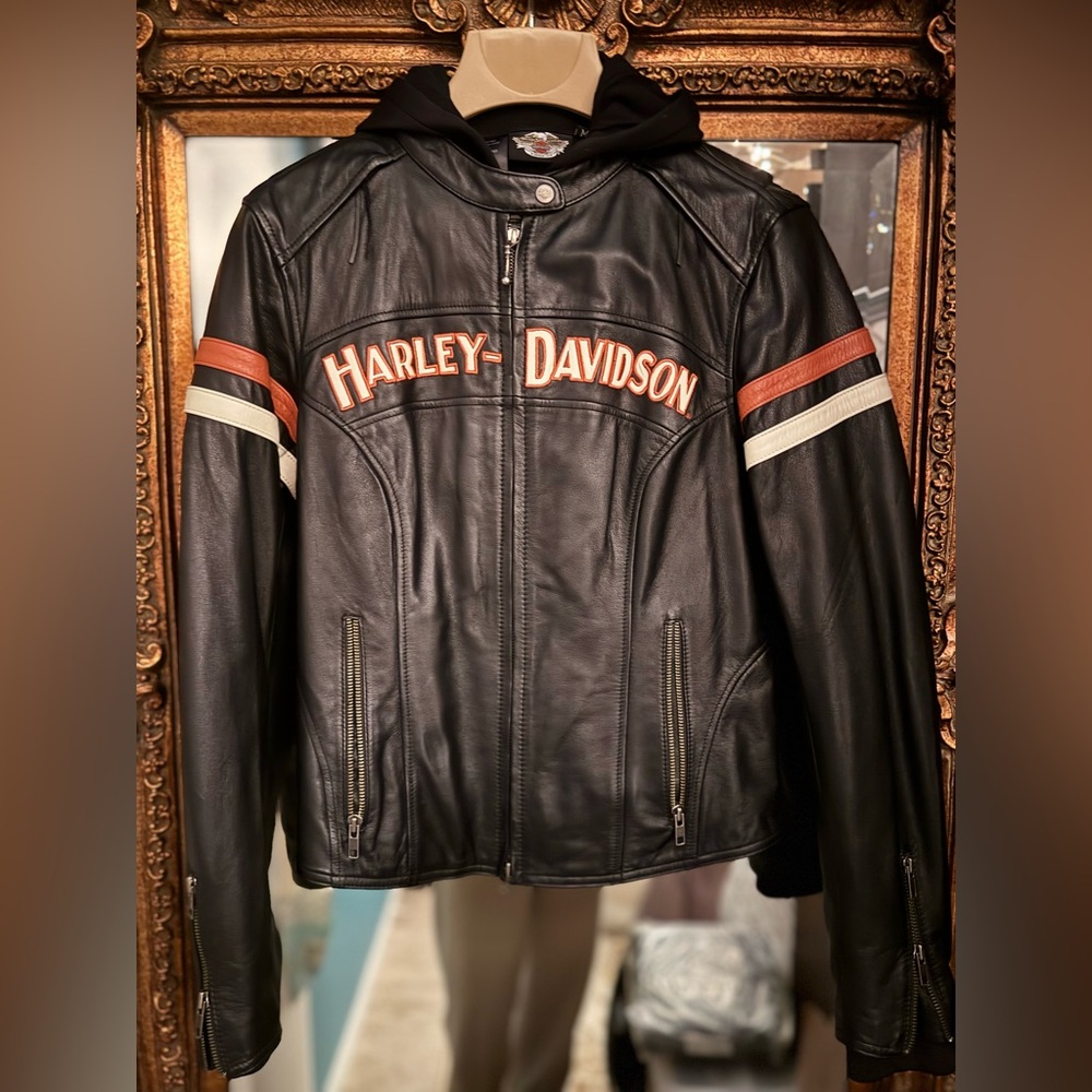 WOMANS HARLEY DAVIDSON JACKET